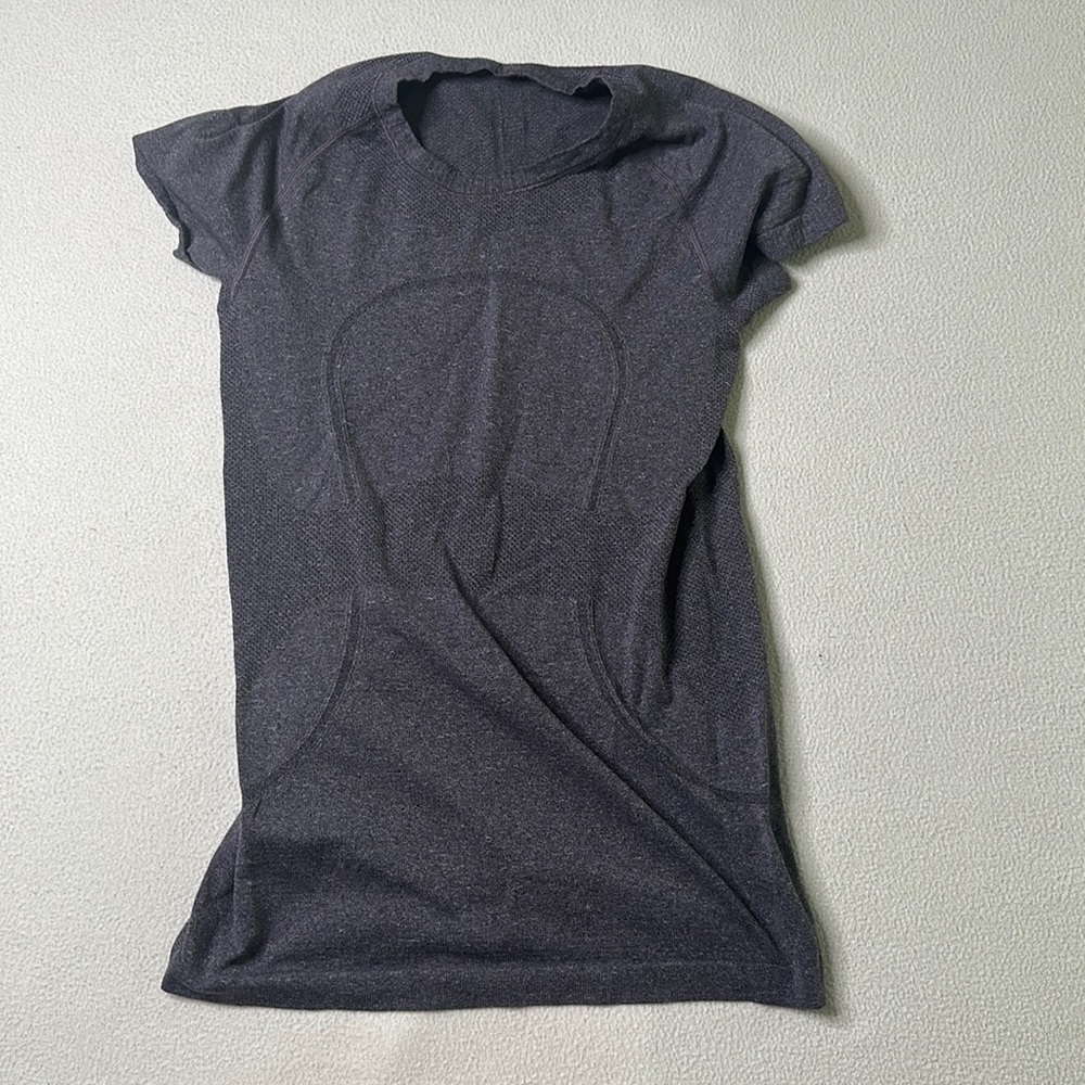 Lululemon Run: Swiftly Tech Short Sleeve In Deep … - image 3
